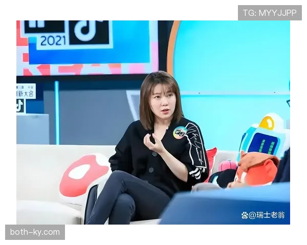 张楠的家里那个豪车车库，看得我都怀疑人生了，平时根本不像这么壕的样子嘛