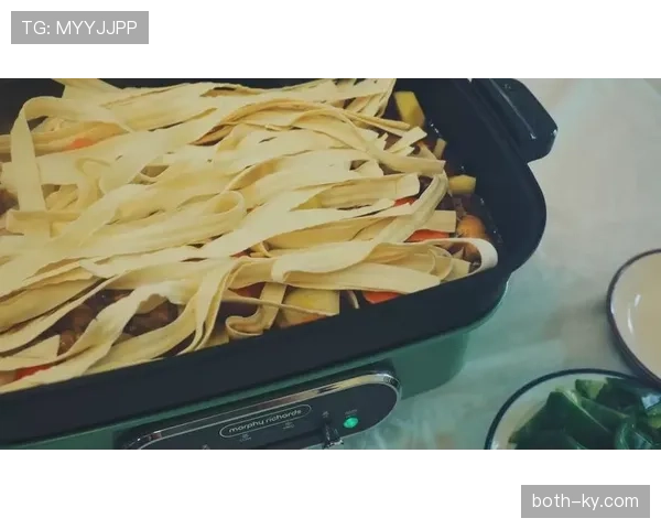 辛德hu训练完直接啃鸡腿？这自律和放纵的切换也太真实了